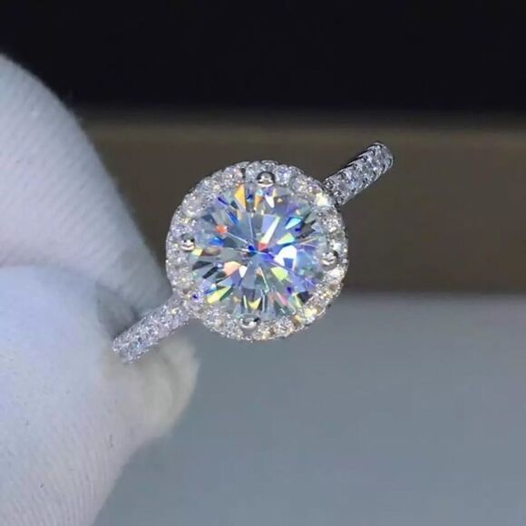 NEW! Dainty 18K White Gold Diamond Engagement Ring - Picture 2 of 8